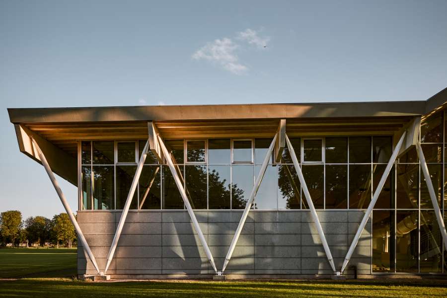 A steel façade with character provides room for sport organisations, Ringsted Sportscenter, Tværalle 8, 4100 Ringsted, Denmark